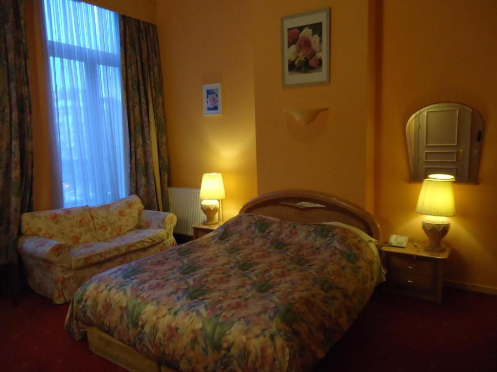 Matignon Hotel Brussels Room photo